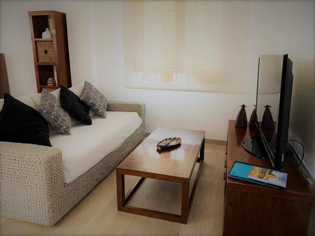 Apartamento El Rinconzuelo รูเบียโลส เด โมรา ภายนอก รูปภาพ